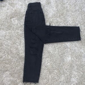 Black ripped Pacsun mom jeans